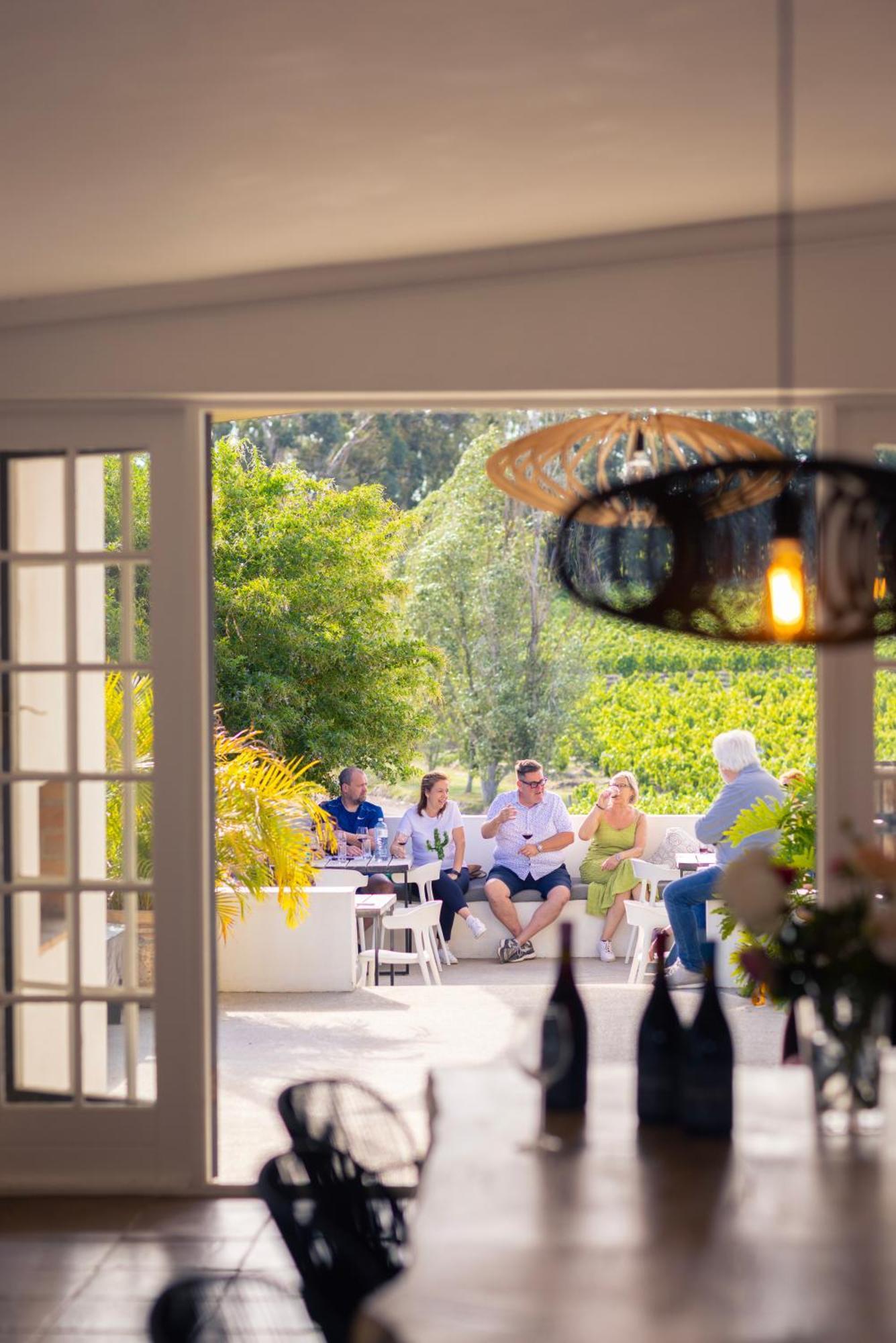 Tempel Wines Hotel Paarl Exterior photo